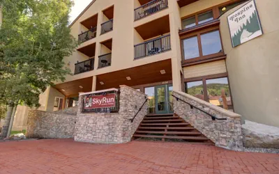 Photo 5 - Newly Remodeled Ski-In Ski-Out Right By The Lift - FP304