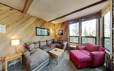 Photo 2 - Great 2 Bedroom Condo Right Across Canyon Lodge! Walk To Lifts! Free Gondola to Village! (Unit 553 at 1849)