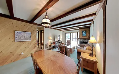 Photo 3 - Retro 3 Bed 3 Bath Condo with Mountain View! Steps to Canyon Lodge! (Unit 210 at 1849)