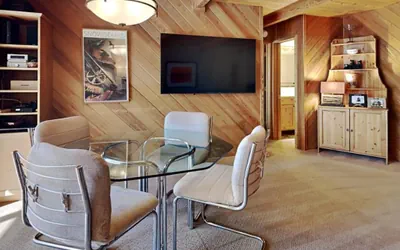 Photo 2 - Beautifully Remodeled 2 Bed 2 Bath Condo with Mountain View! Great Location, Close to Slopes! (Unit 302 at 1849)