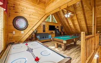 Photo 4 - Deluxe Mountain Cabin in Bear Creek Crossing Resort