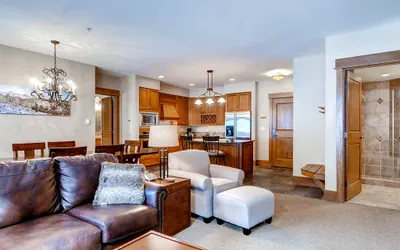 Photo 5 - 2Br Ski-in/Ski-out on mountain~Lone Eagle 3008~Kids Ski Free