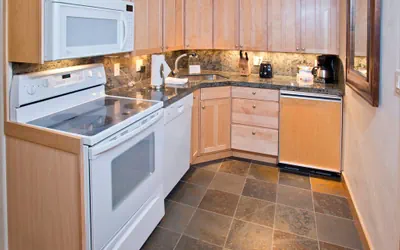 Photo 2 - Two Bedroom at the Lodge At Vail Save 20% on 7+ Nights!