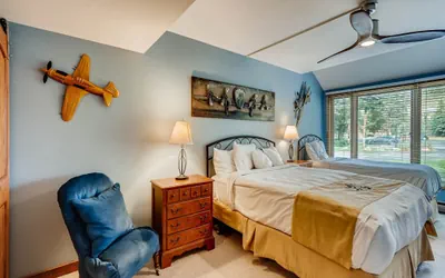 Photo 5 - 3 BR Decatur 1779-Minutes to Conf Center & Slopes!