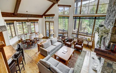 Photo 4 - Refined 5 BR Private Home with Private Hot Tub Save 20% on 7+ Nights!