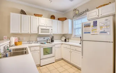 Photo 3 - 612 Willow Bend
