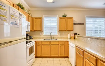 Photo 3 - 1111 Willow Bend