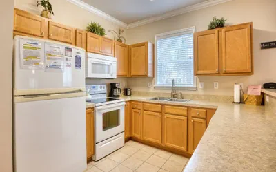 Photo 4 - 1111 Willow Bend