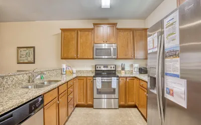 Photo 3 - 723 Willow Bend