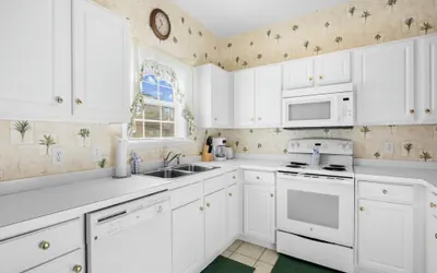 Photo 4 - 713 Ironwood