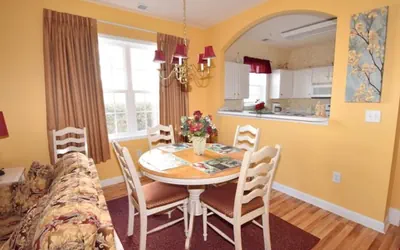 Photo 4 - 714 Ironwood