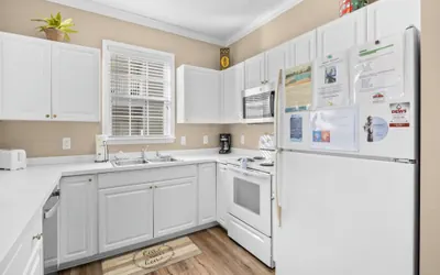 Photo 4 - 924 Ironwood