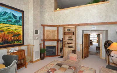 Photo 2 - Stunning penthouse with 3,600 sq. ft. of luxury! Save 20% on 7+ Nights!
