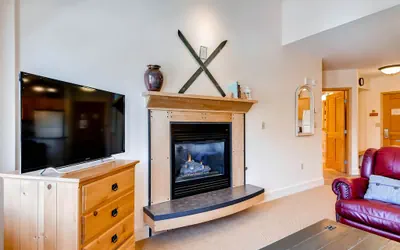 Photo 2 - Premier 1Br~Silver Mill 8308-Walk to Slopes!