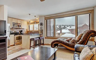Photo 2 - Ski-in/Ski-out Studio w/Snowy Alpine Views - Walk to Main St