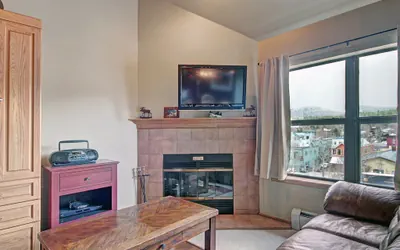 Photo 2 - Winter Escape With Loft -Perfect Blend of Mountain &Town