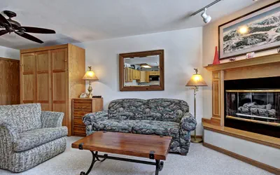 Photo 3 - Relaxed Studio Seconds to Historic Main Street - Sleeps 4