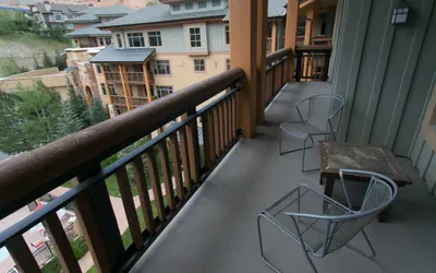 Photo 4 - Rustic Lofted Steps from Mountain Adventure Save 20% on 7+ Nights!