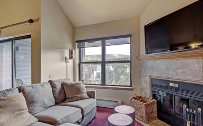 Photo 2 - Studio with Loft In the heart of Breckenridge