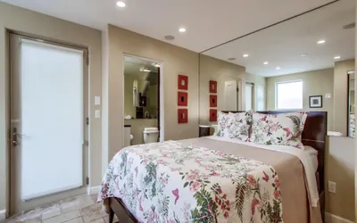 Photo 5 - Ocean View Luxury 2