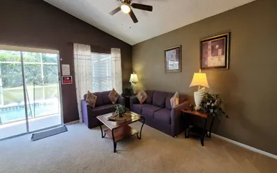 Photo 5 - HL740BD 4 Bedroom Villa in Hampton Lakes