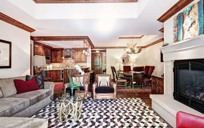 Photo 4 - Exclusive 2BR Ritz-Carlton w Mountain Rustic Décor Save 20% on 7+ Nights!