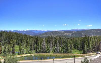 Photo 4 - Slopeside Condo at Base of Peak 8, Sleeps 6