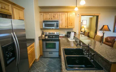 Photo 3 - Amazing Mountain Views and Full Kitchen Save 20% on 7+ Nights!