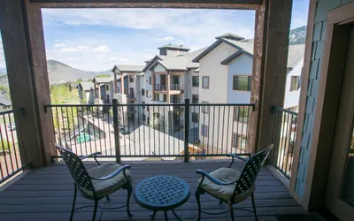 Photo 3 - Shared Balcony Stunning Views & Steps from Slopes Save 20% on 7+ Nights!