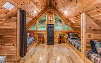 Photo 5 - Bearmont Lodge