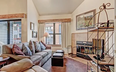 Photo 2 - Downtown Breckenridge Studio with Master Loft sleeps 4
