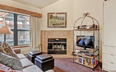 Photo 3 - Downtown Breckenridge Studio with Master Loft sleeps 4
