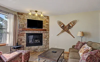 Photo 2 - Studio Condo just Steps from Downtown Breckenridge- Sleeps 4