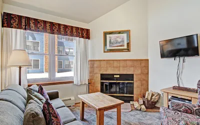 Photo 2 - Steps to Mountain & Main St- Studio Loft