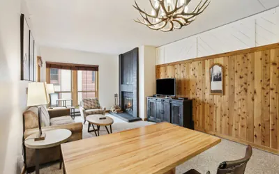 Photo 5 - Perfectly located 1Br - Steps to Ski & Apres Fun - Sleeps 4