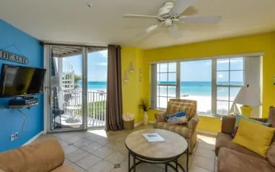 Photo 3 - 2106 Gulf Dr B Bradenton Beach, Anna Maria Island