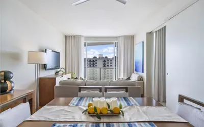 Photo 4 - W Residences 1 Bedroom Suite