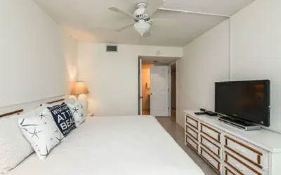 Photo 5 - 1906 GULF DRIVE UNIT 104
