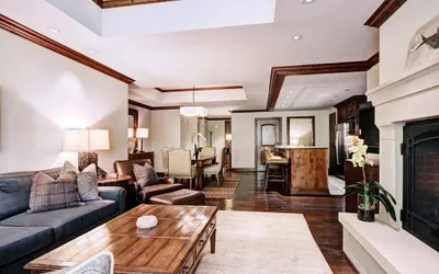 Photo 2 - Luxe 2BR+Den Ritz-Carlton Residence Quiet Location Save 20% on 7+ Nights!