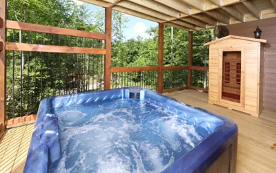 Photo 5 - Movie Dine-Inn Cabin with Game Room