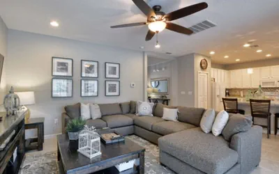 Photo 4 - BEAUTIFUL HOUSE, LARGE FAMILY HOME, LAKE VIEW, GAME ROOM, FREE WIFI !!!