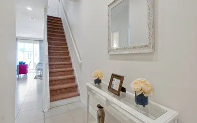 Photo 4 - BEAUTIFUL HOUSE, PRIVATE SPLASH POOL, BALCONY OFF MASTER SUITE, FREE WIFI!!!