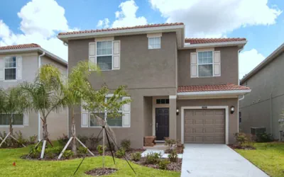 Photo 4 - BEAUTIFUL HOUSE WITH CONSERVATION VIEW, GAMEROOM, JACUZZI, KIDS THEME ROOM, BBQ GRILL, FREE WIFI!!