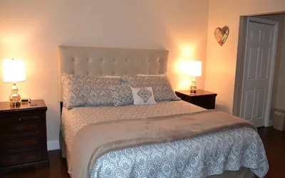 Photo 3 - Attractive 504 2BD Condo with Private Balcony and Jacuzzi Tub