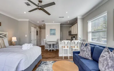 Photo 2 - SPC8208 - Upstairs Studio with Murphy Bed - Sleeps 4