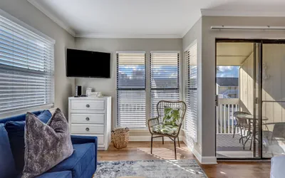 Photo 3 - SPC8208 - Upstairs Studio with Murphy Bed - Sleeps 4
