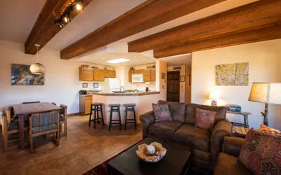 Photo 4 - 2 BR Plaza Condo with View of Red Mountain