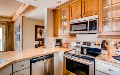 Photo 3 - 2Br Modern Condo With Spectacular Views