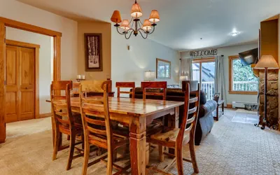 Photo 3 - Premier Red Hawk Lodge 2 Br~Walk to Slopes
