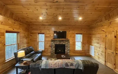 Photo 2 - Ruby Bear - 2 Bedrooms, 1 Baths, Sleeps 4